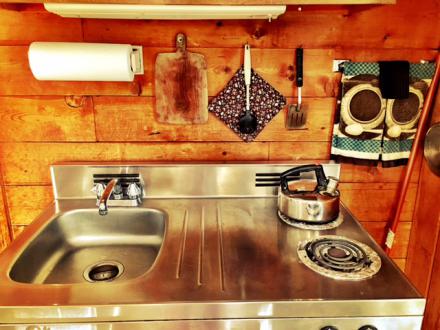 Retro Kitchenette at Cuthbertson Cabin. Highland Loge, Vermont.